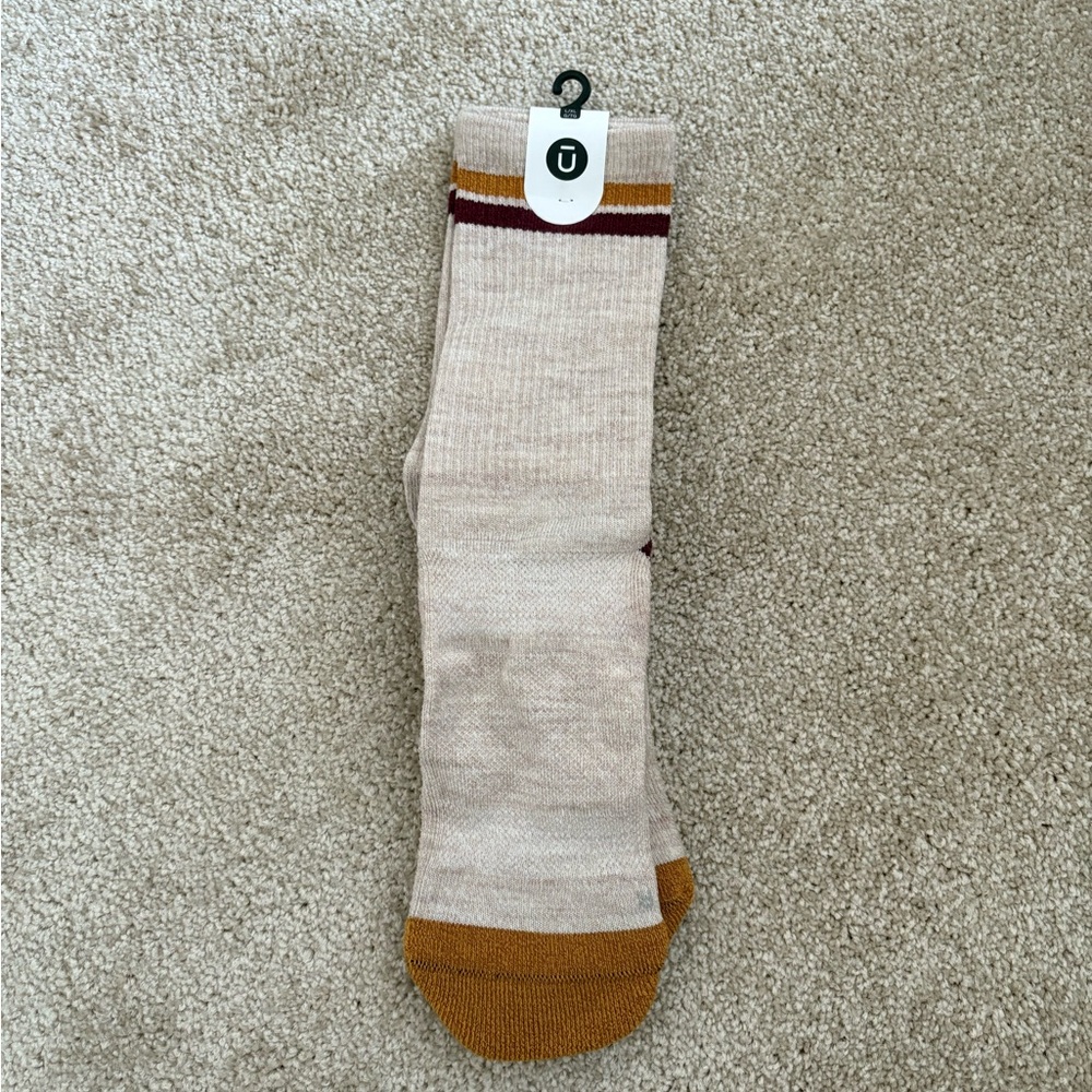 Stylish Tan and Brown Casual Socks